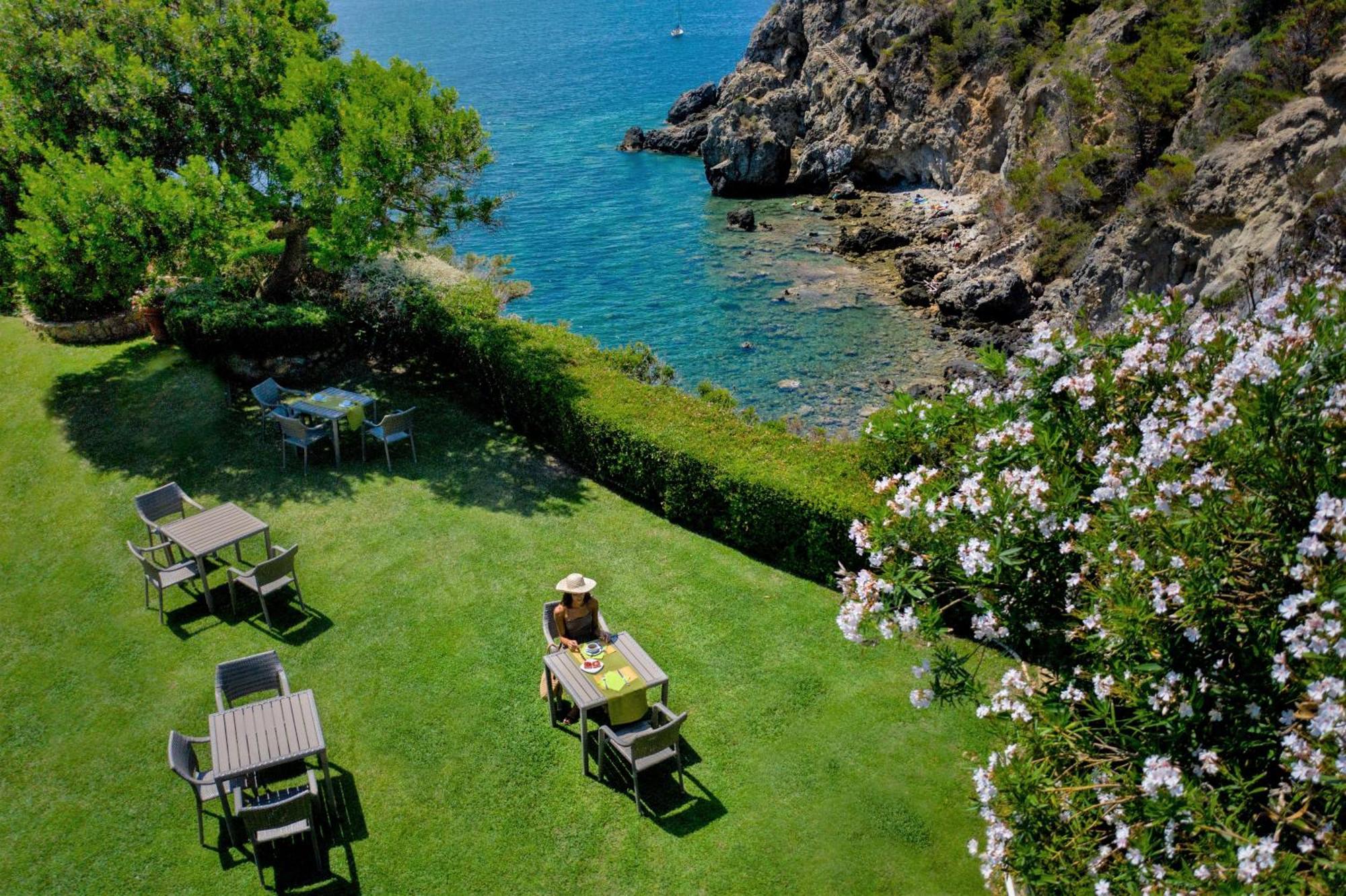 Capo D'uomo Hotel 3*